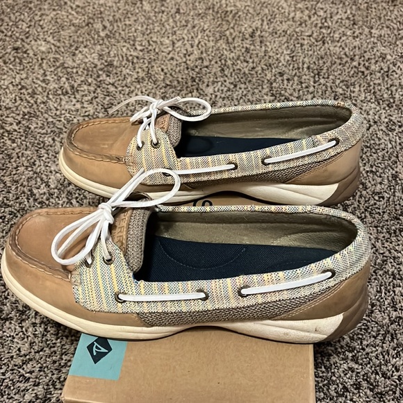 Sperry top-sider laguna linen/ multi stripe. Size 8.5 - Picture 3 of 4